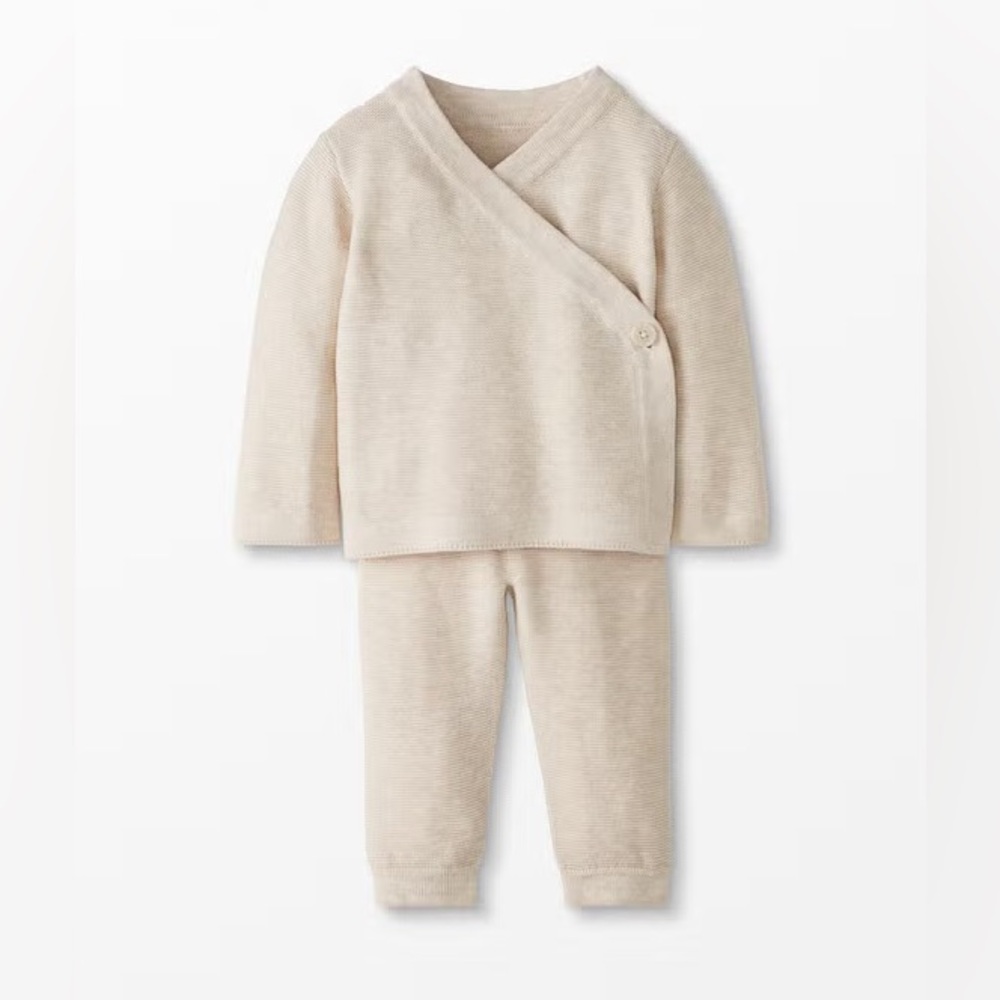 Hanna Andersson wrap cardigan and leggings set